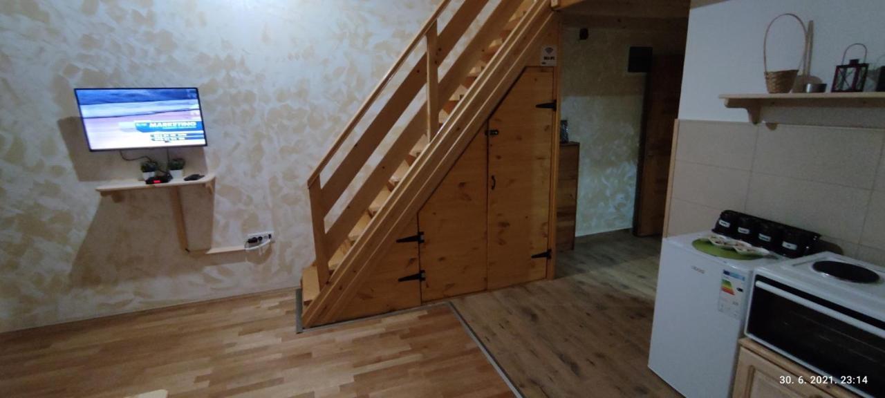 Apartmani Vuk 1 科拉欣 外观 照片