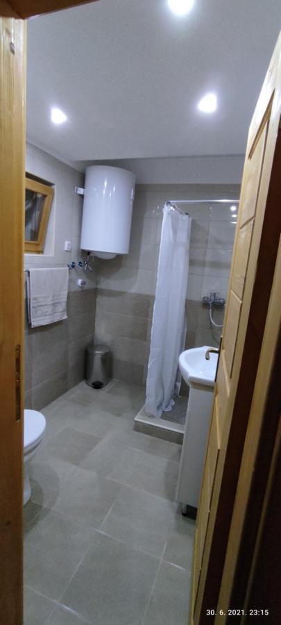 Apartmani Vuk 1 科拉欣 外观 照片